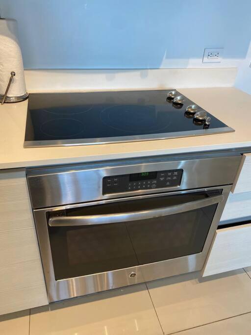 Amazing 1B-1B Apartment With Amazing View! 28A Hallandale Beach Exteriör bild