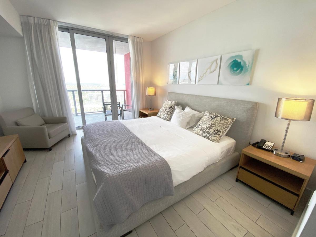 Amazing 1B-1B Apartment With Amazing View! 28A Hallandale Beach Exteriör bild